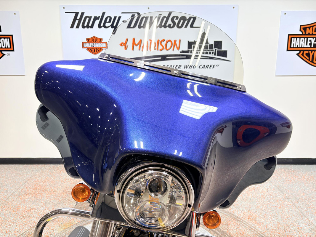 Street Glide®