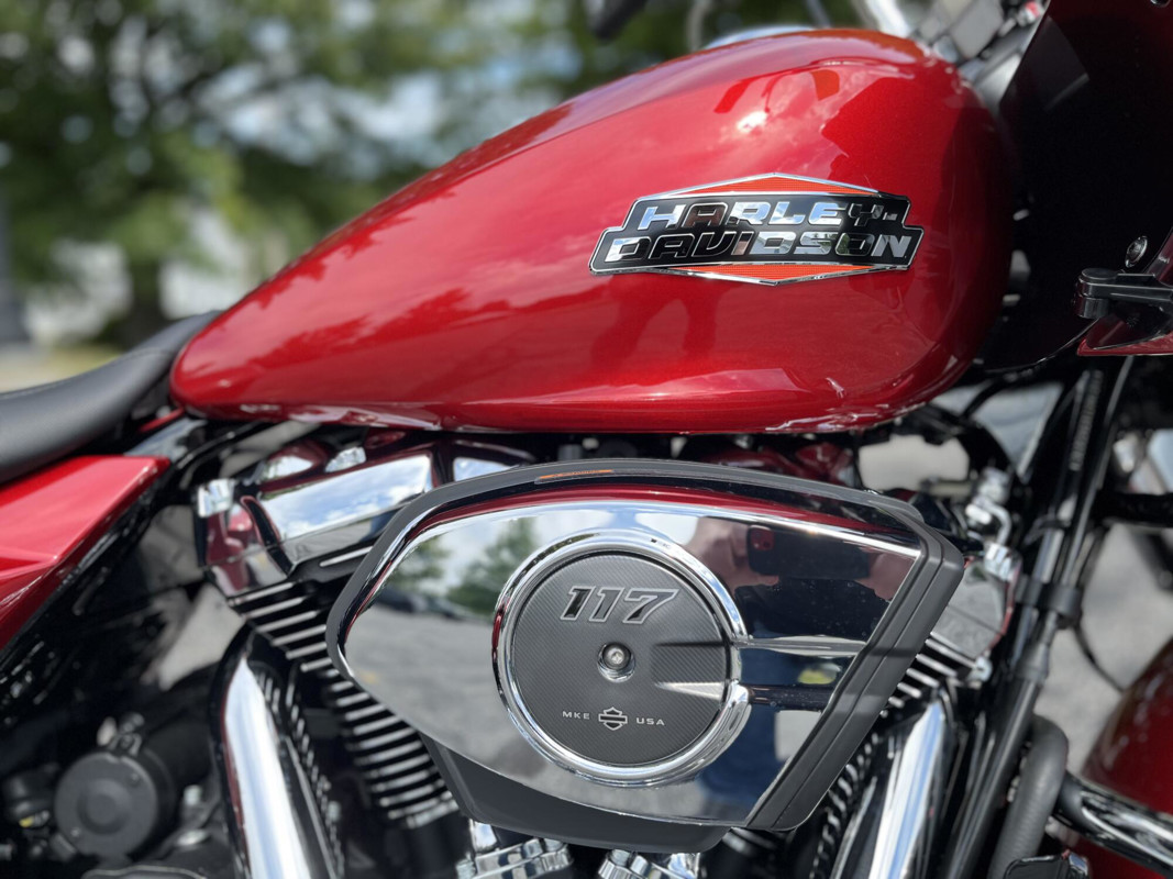 Road Glide®