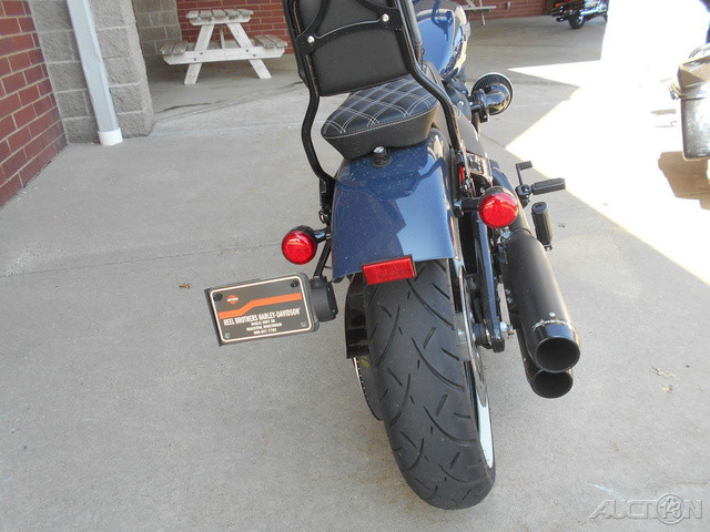 Softail® Street Bob®