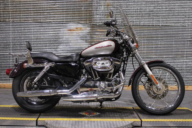 Sportster® 1200 Custom 