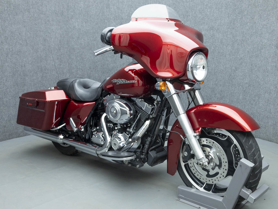Street Glide®