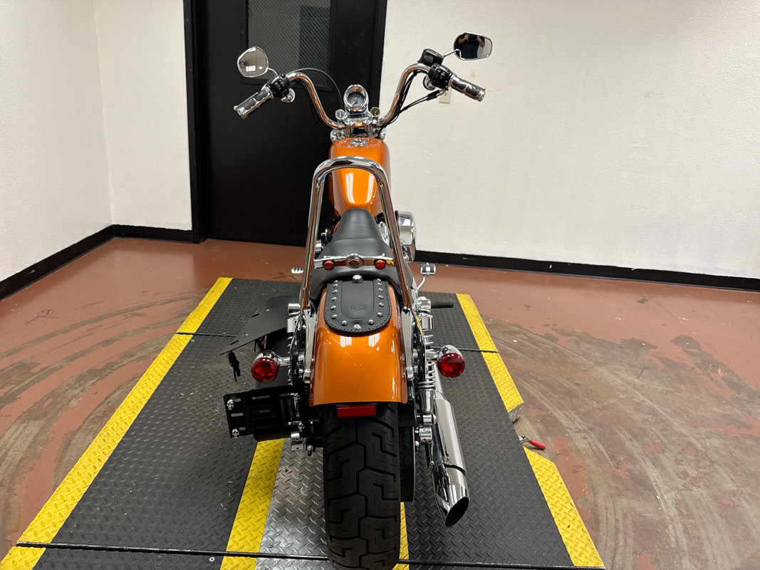 Sportster® Seventy-Two®