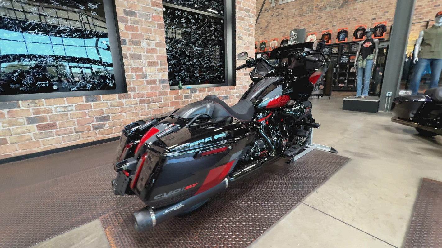 CVO® Road Glide® ST
