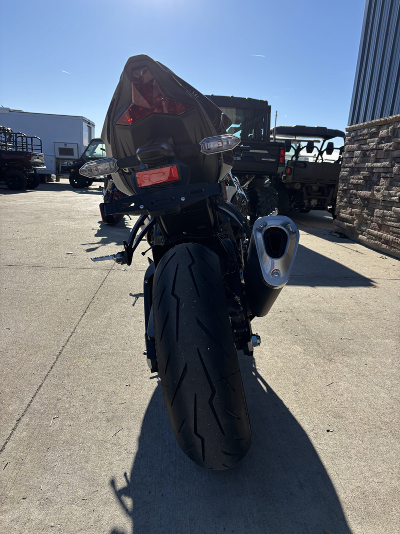 Ninja ZX-6R