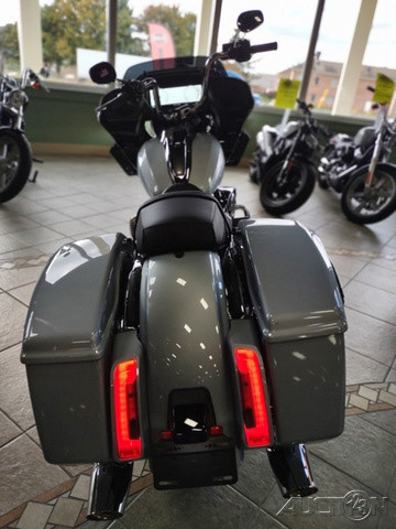 Road Glide®