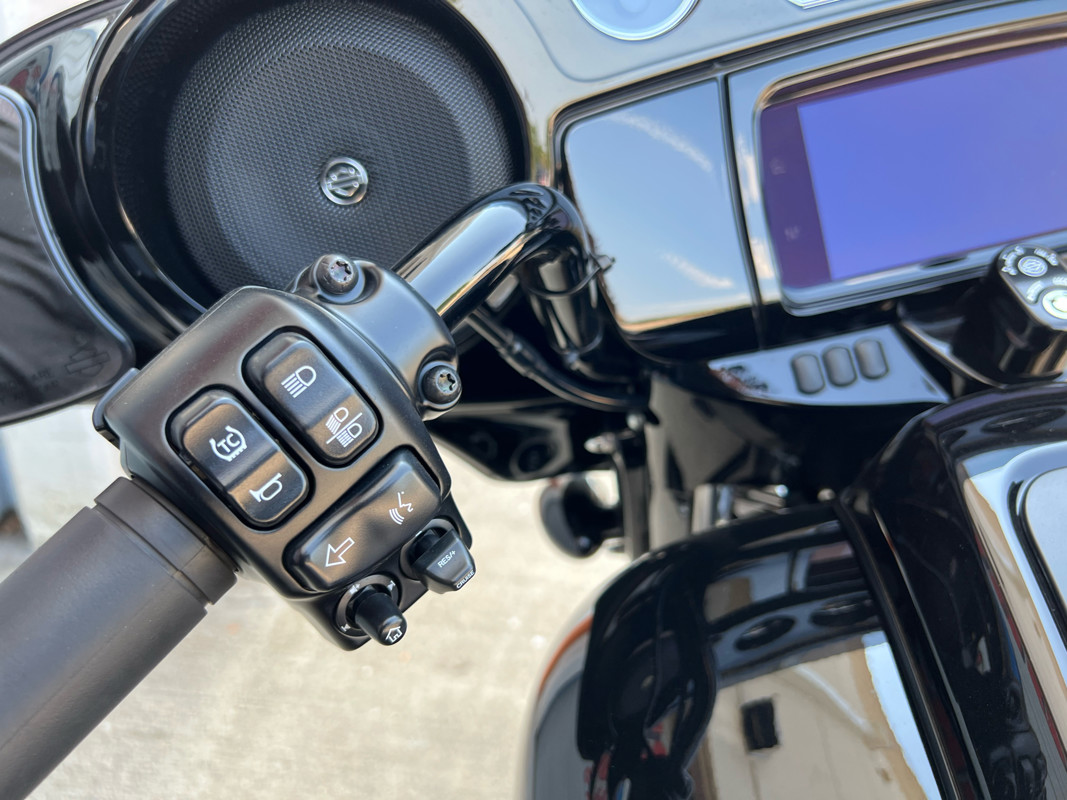 Street Glide® ST