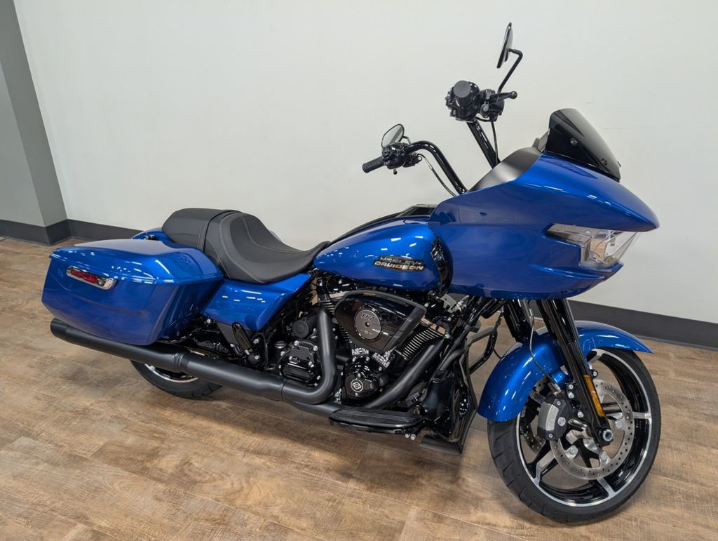 Road Glide®