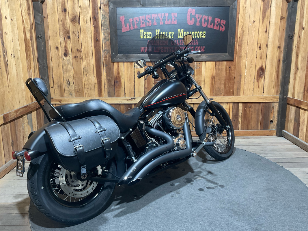 Softail® Blackline™