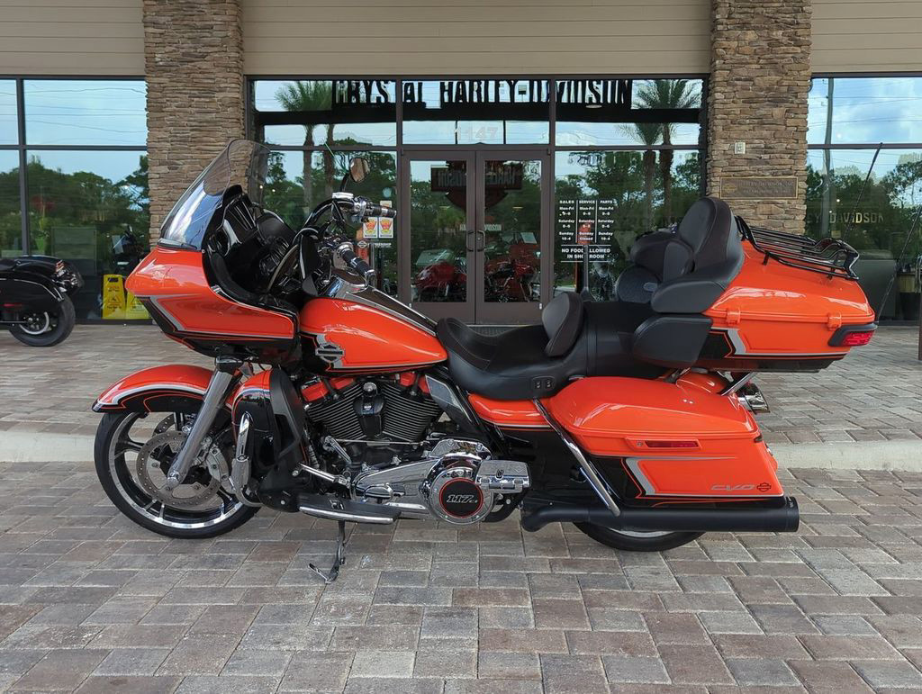 CVO® Road Glide® Limited