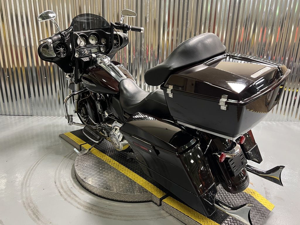 Street Glide®