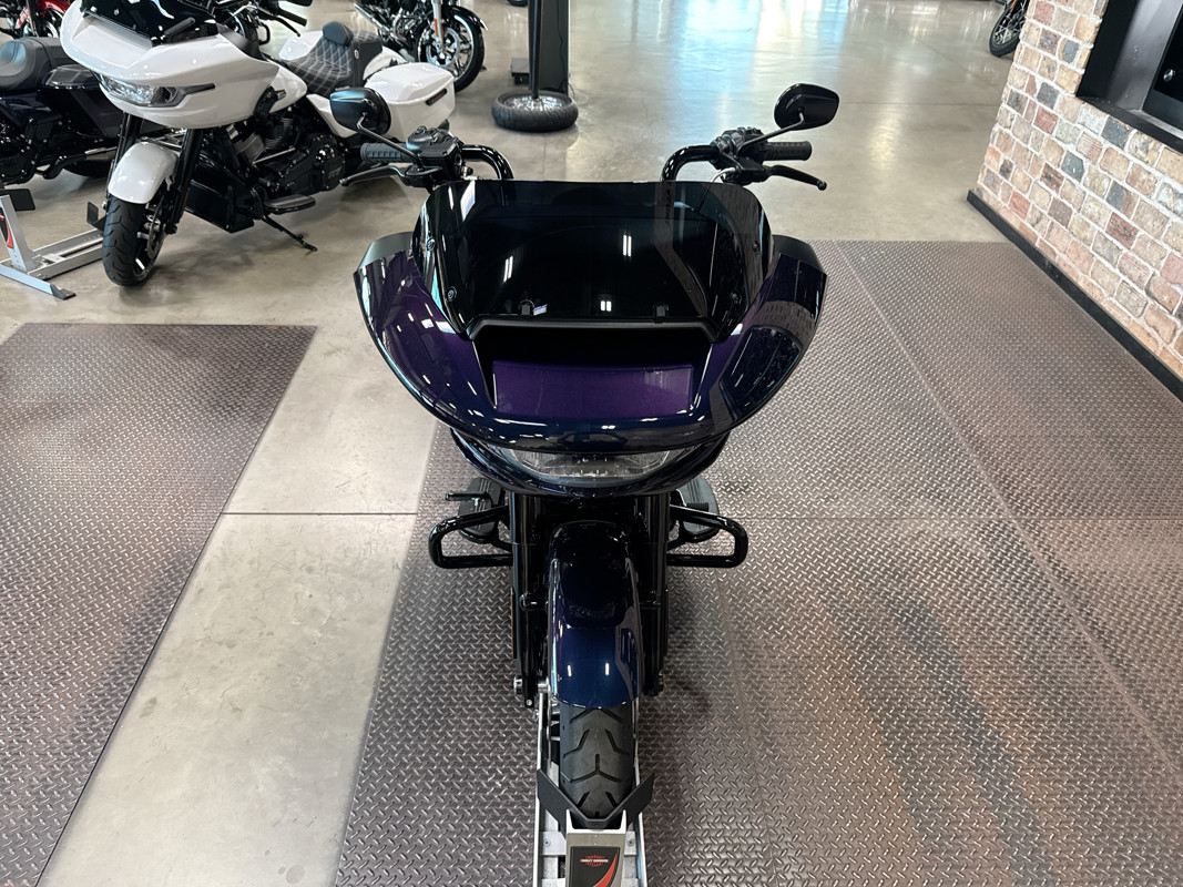 Road Glide®