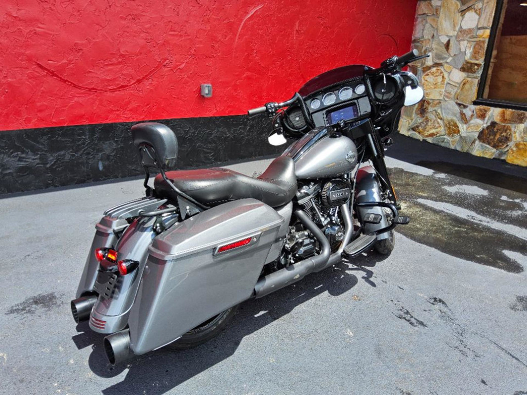 Street Glide® Special