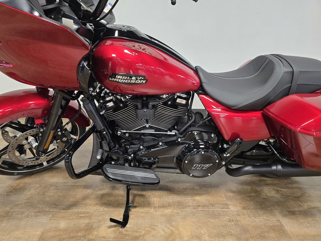 Road Glide®