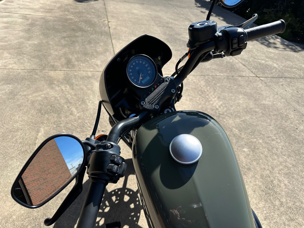 Iron 883®