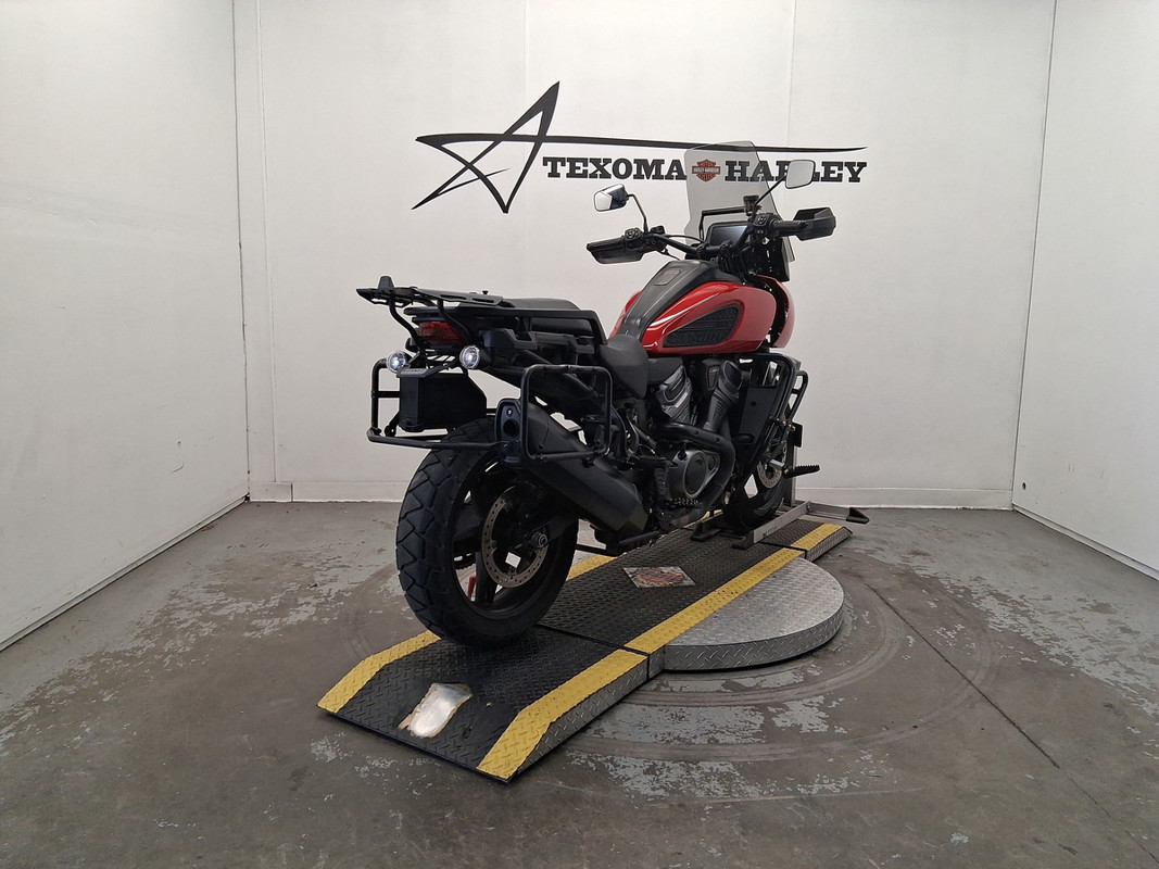 Pan America® 1250 Special