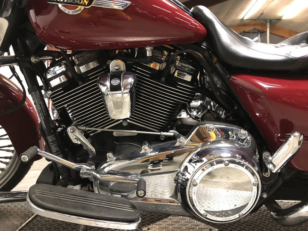 Road Glide®