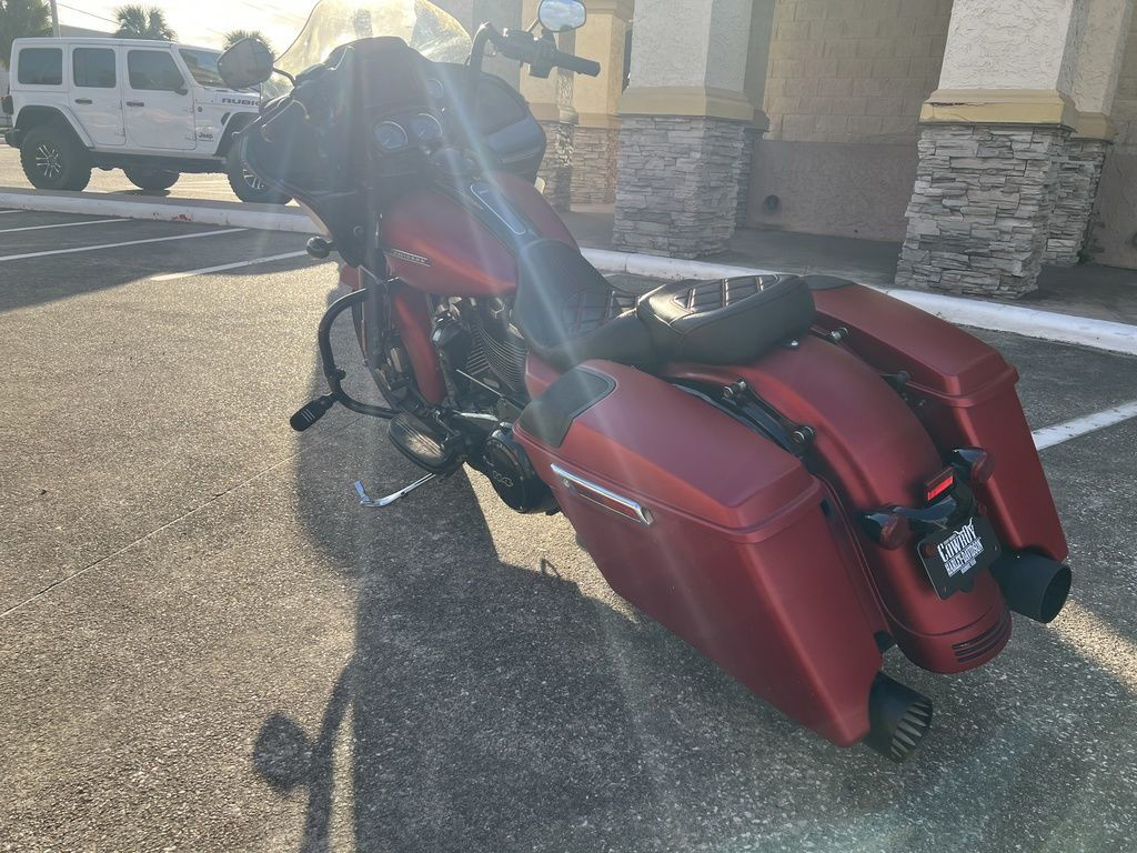 Road Glide® Special