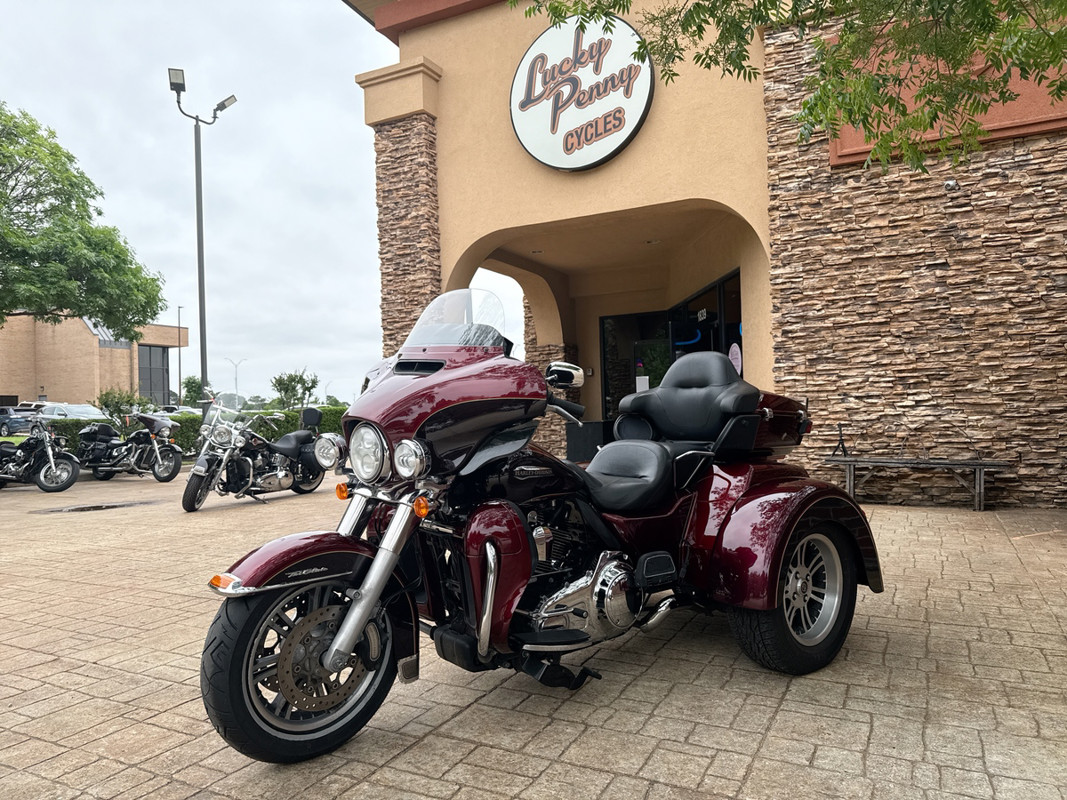 Tri Glide® Ultra Classic®