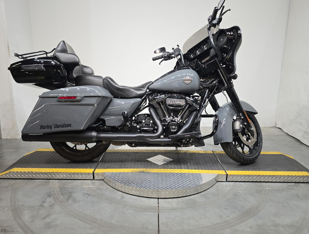 Street Glide® Special