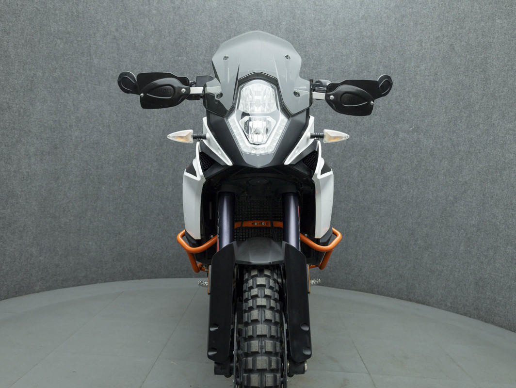 1090 Adventure R