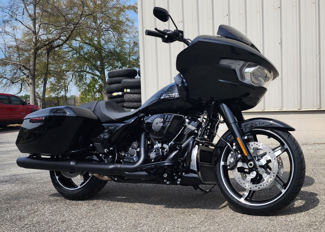 Road Glide®