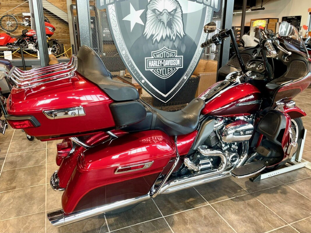 Road Glide® Ultra