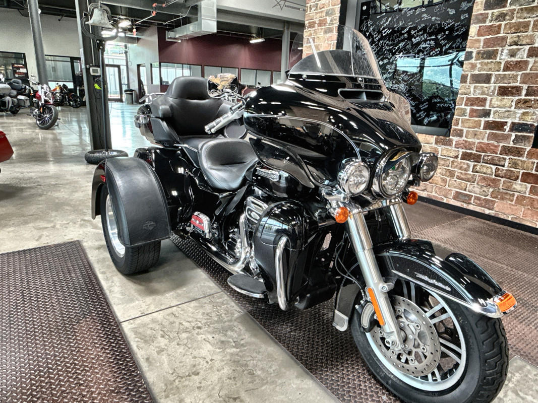 Tri Glide® Ultra Classic®
