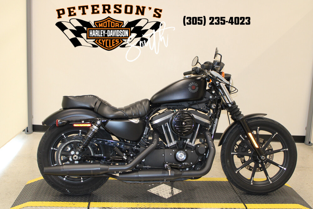 Iron 883®