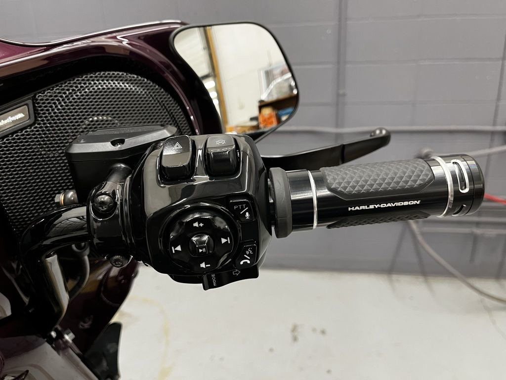 CVO® Street Glide®
