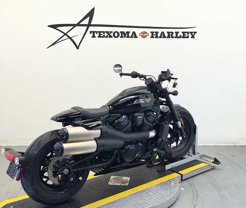 Sportster® S