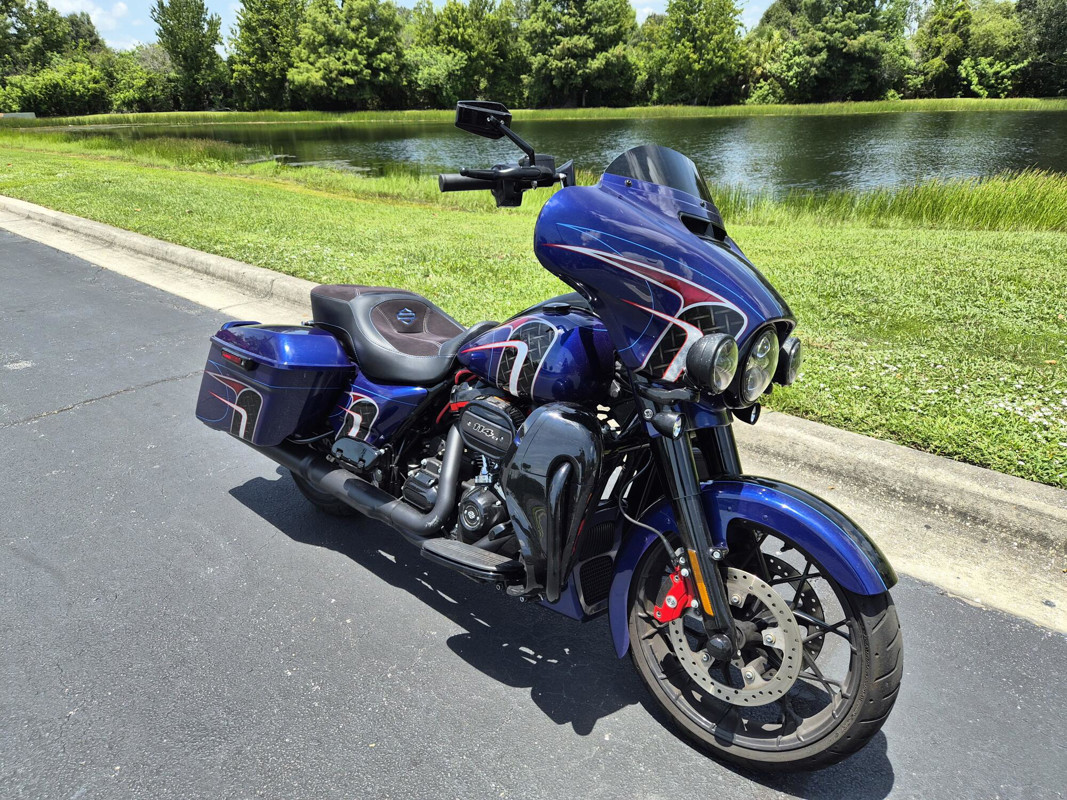 Street Glide® Special