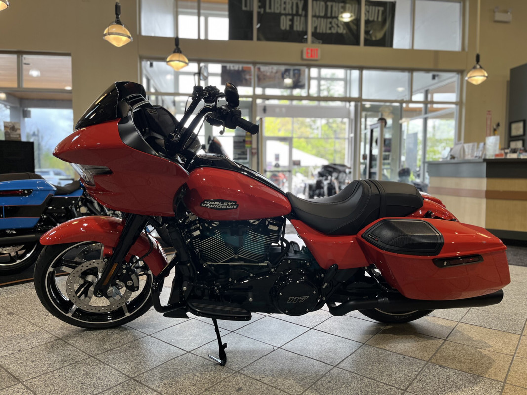 Road Glide®