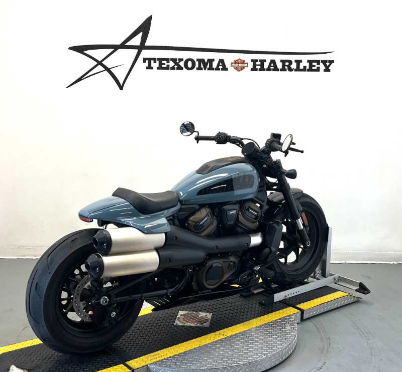 Sportster® S