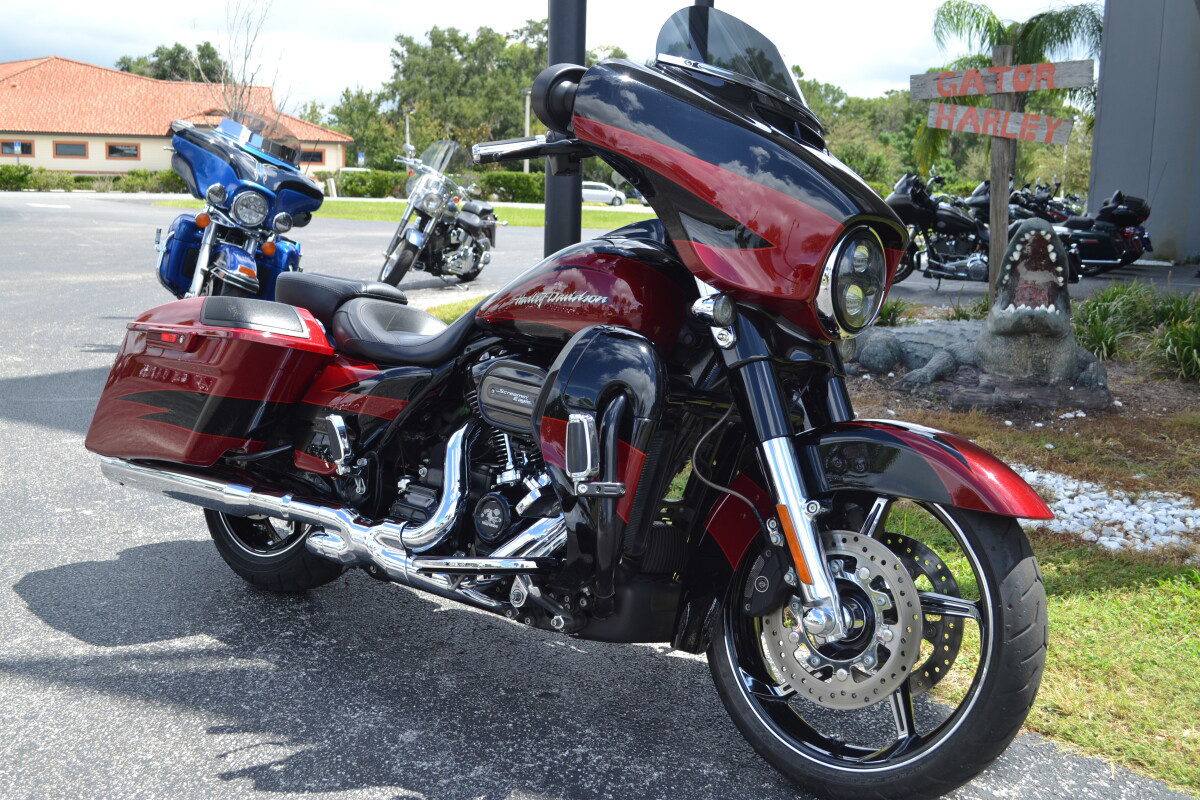 CVO® Street Glide®