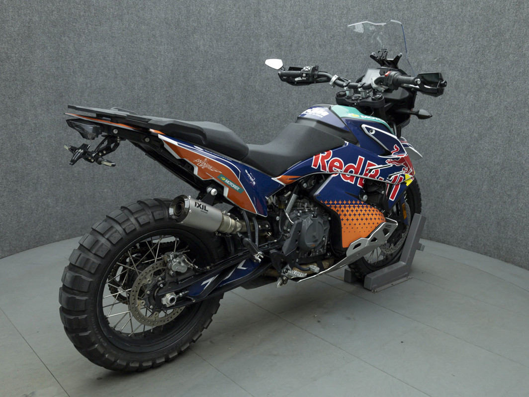 790 Adventure R