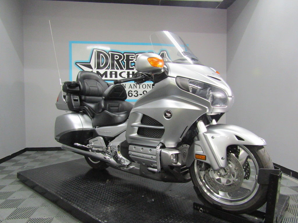 Gold Wing® Airbag