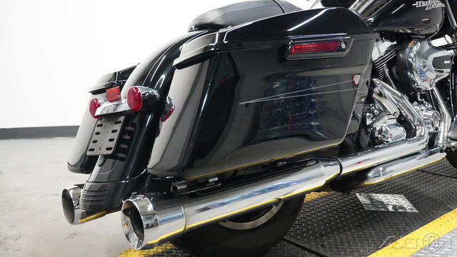 Street Glide® Special