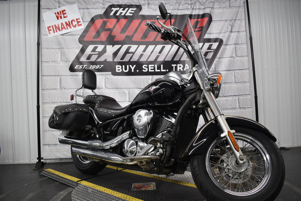 Vulcan 900 Classic LT