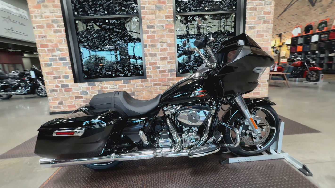 Road Glide®