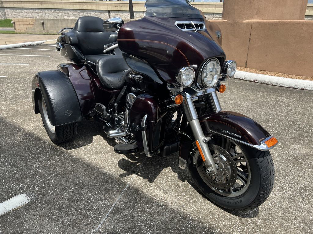 Tri Glide® Ultra Classic®