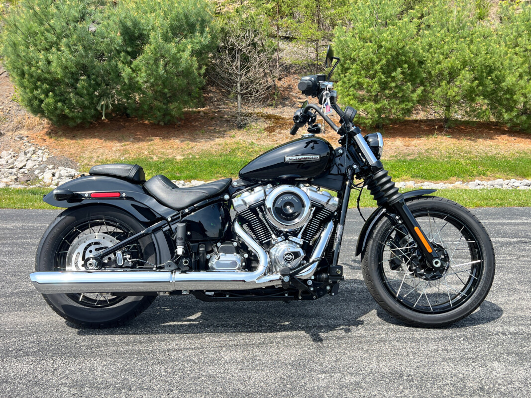 Street Bob®