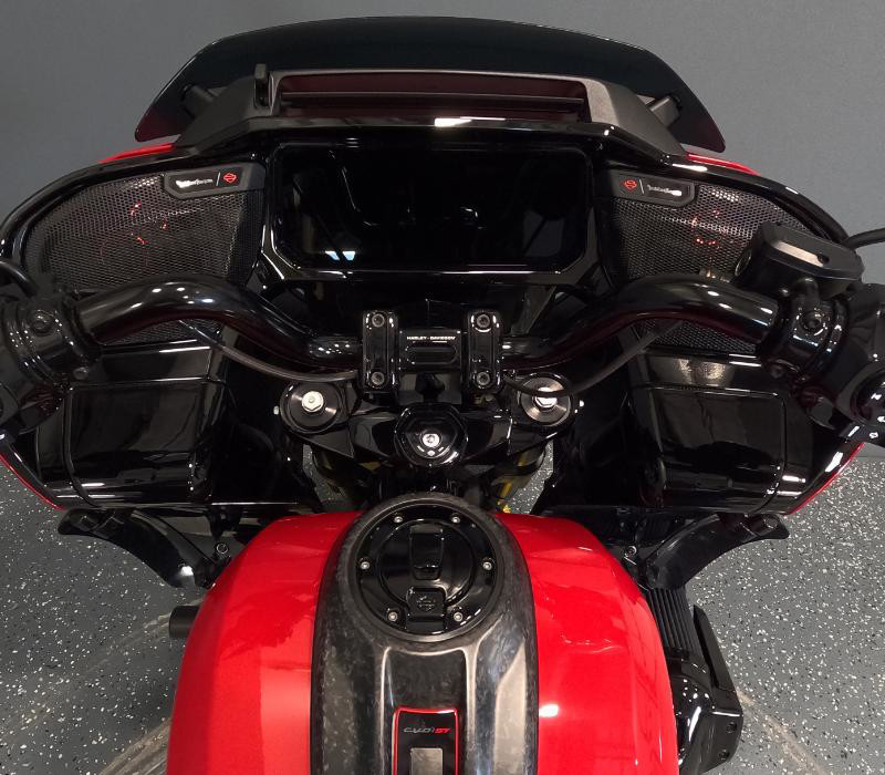 CVO® Road Glide® ST