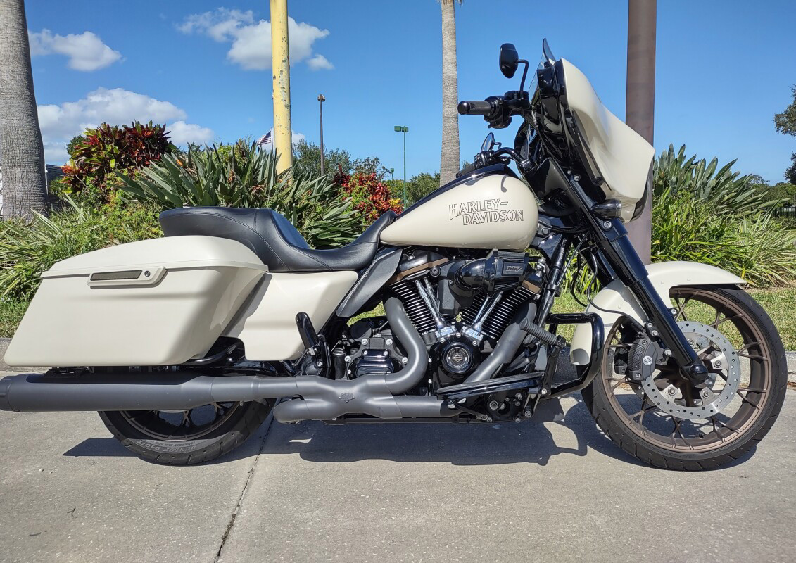 Street Glide® ST
