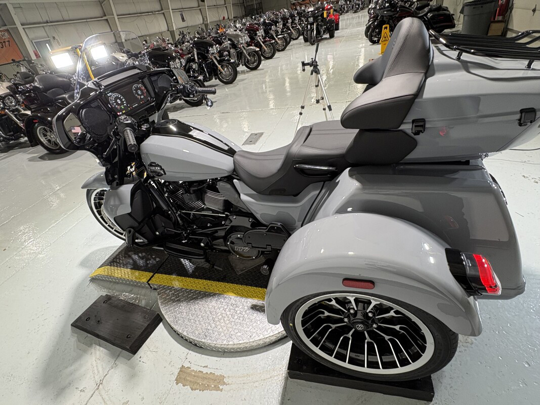 Street Glide® 3 Limited