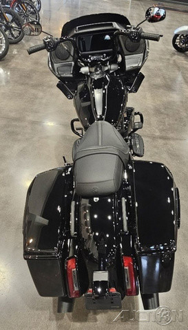 Road Glide®