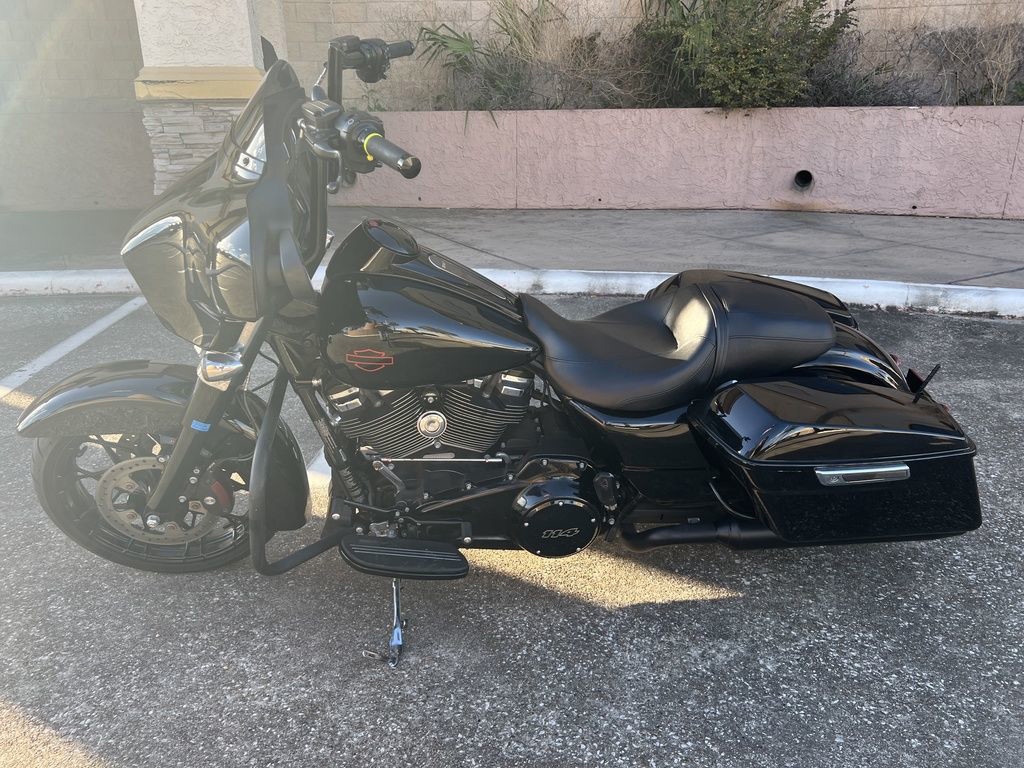 Street Glide® Special