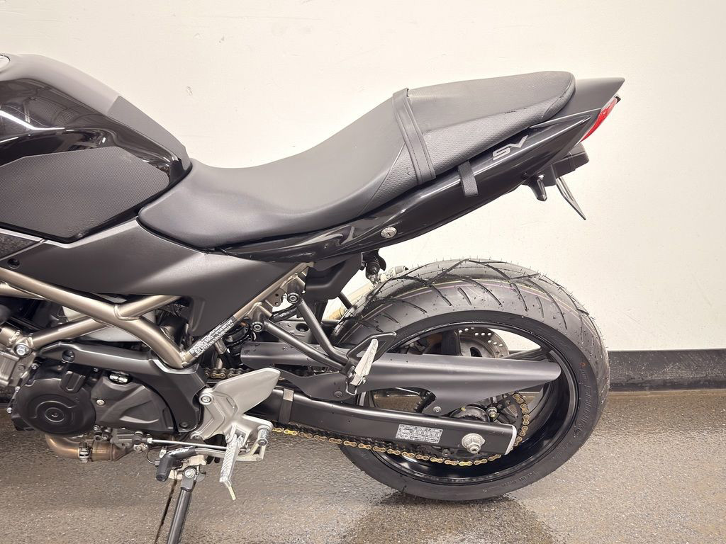SV650
