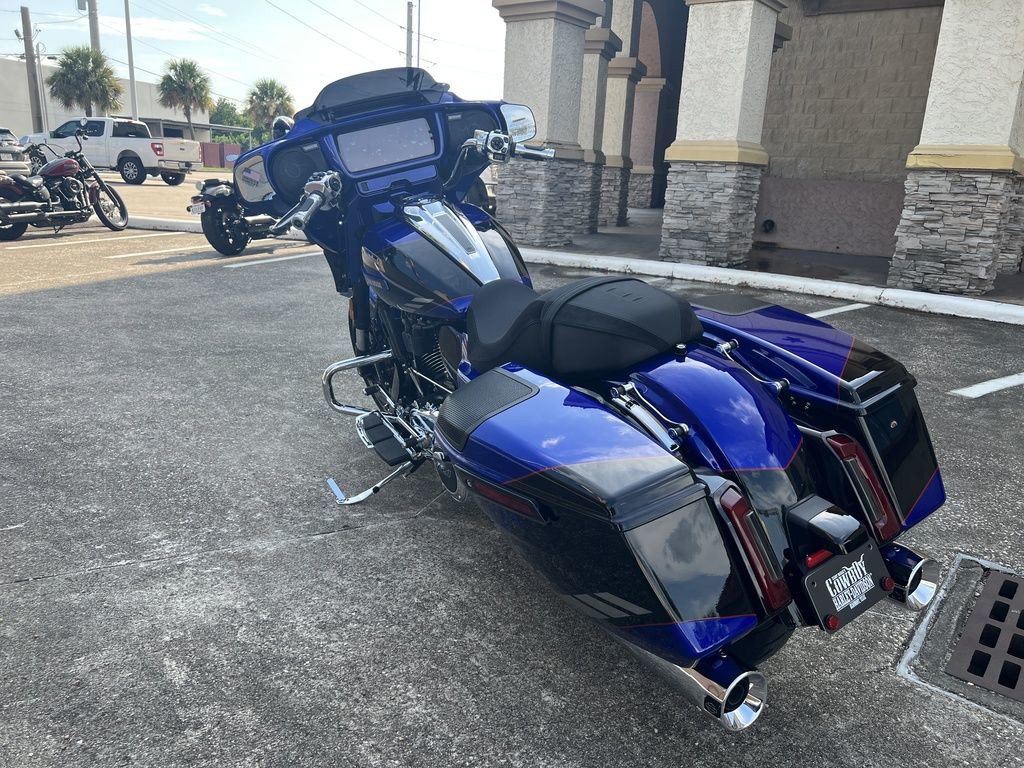 CVO® Street Glide®