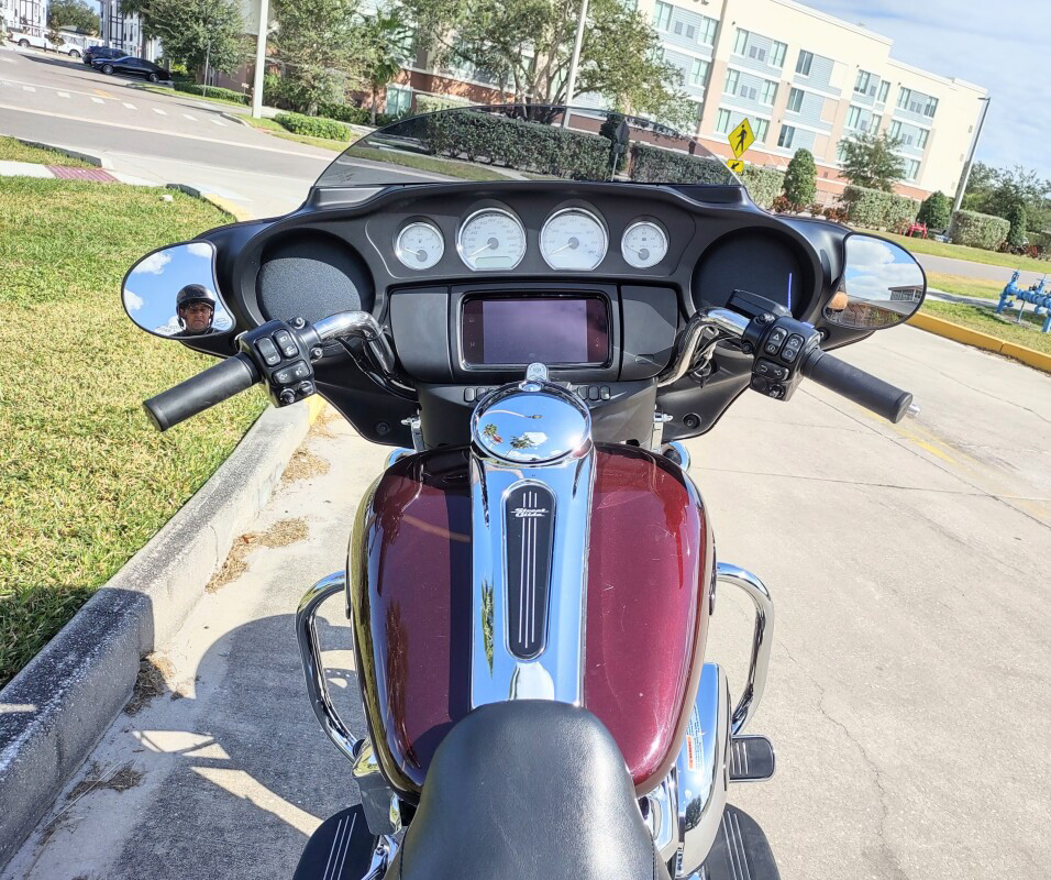 Street Glide®