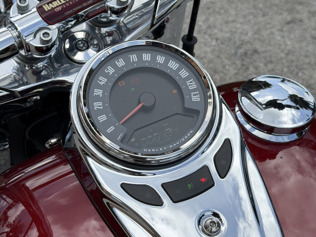 Heritage Classic 114